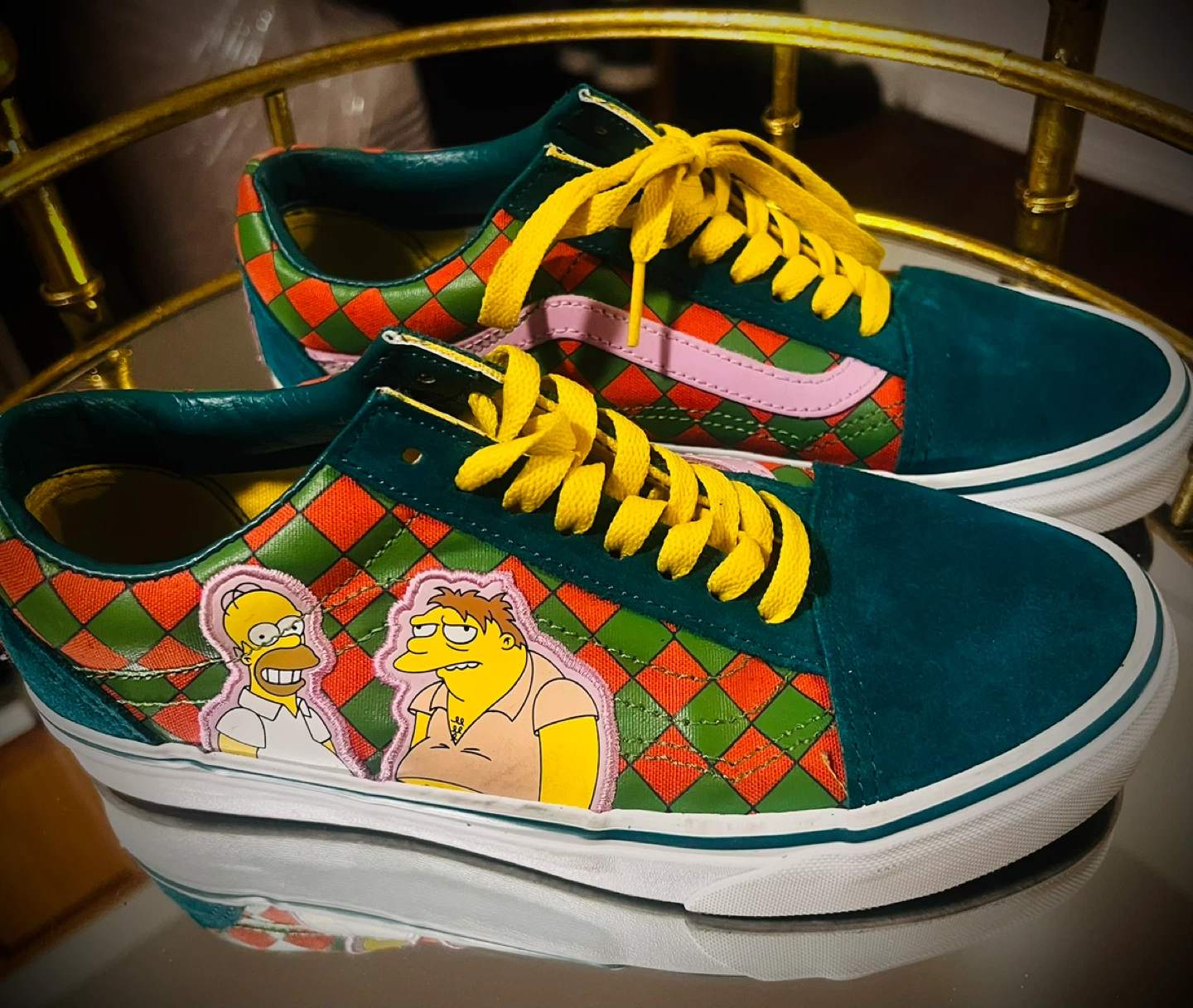 VANS x The Simpsons Moe's Tavern Sneakers M 6.5Y /W 8