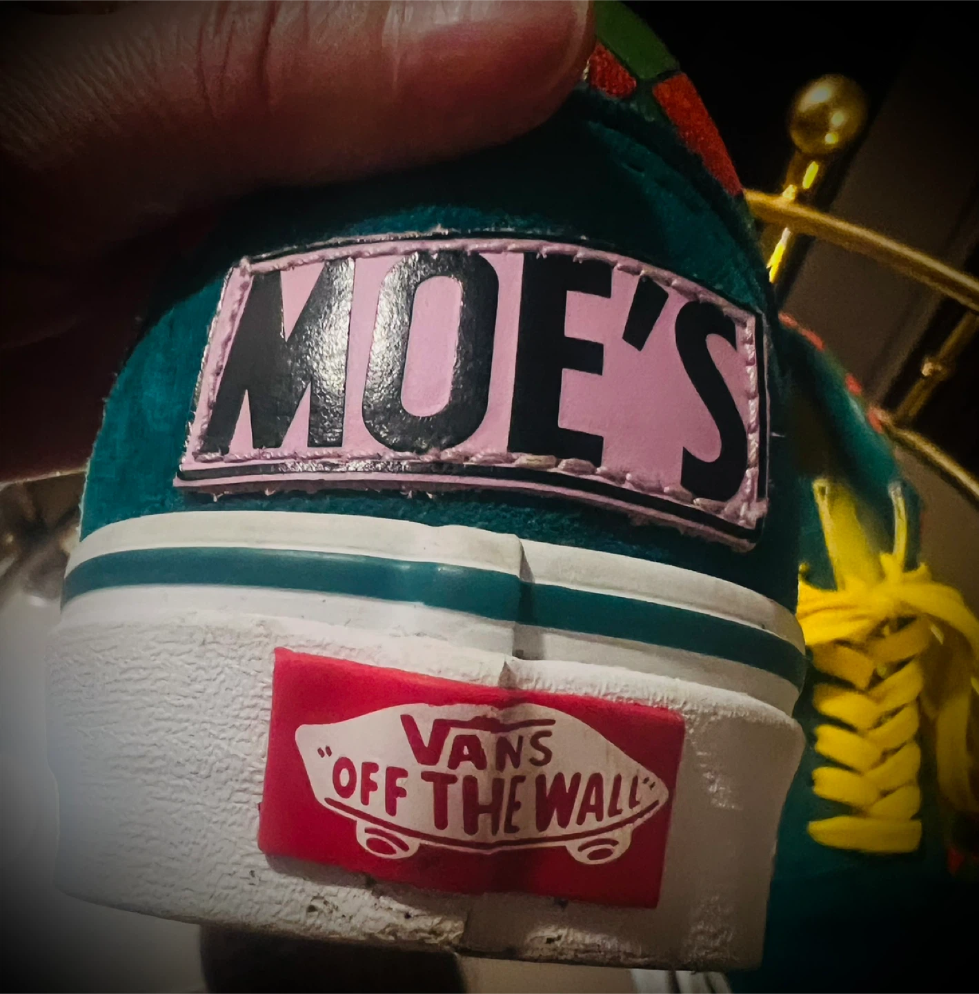 VANS x The Simpsons Moe's Tavern Sneakers M 6.5Y /W 8 - photo 4