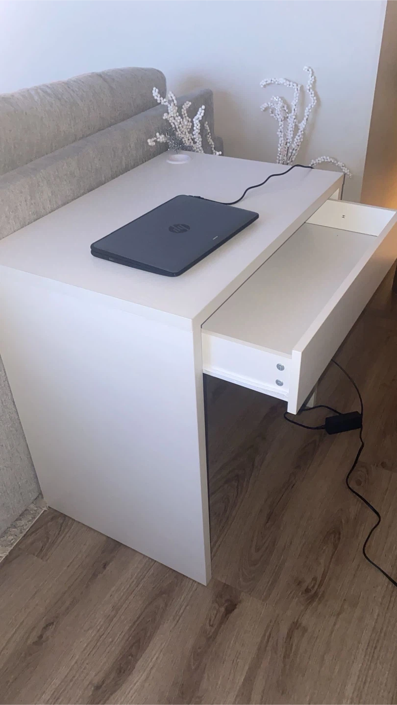 White Compact Desk with Drawer - photo 2