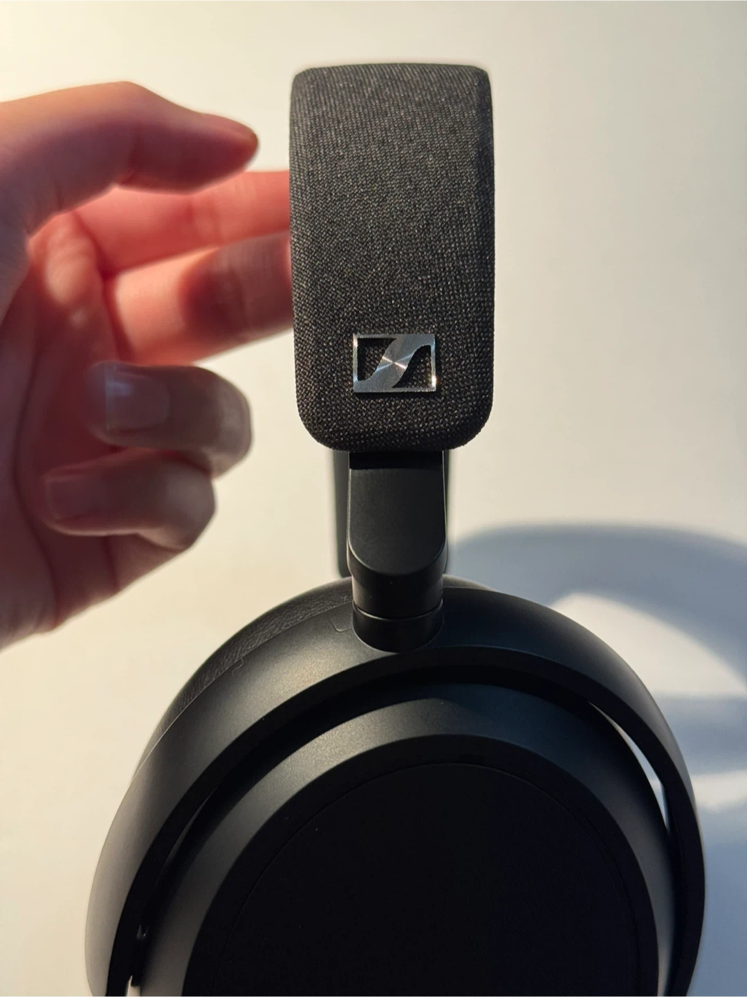 Sennheiser Momentum 4 Noise Cancelling Bluetooth Headphones - photo 4