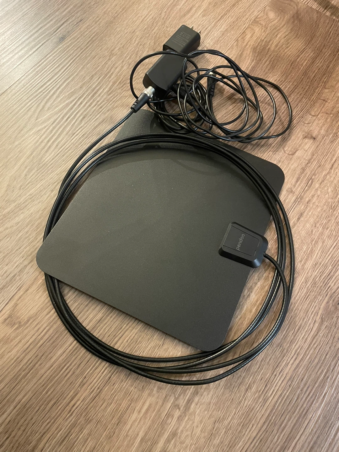 Pendoo Flat TV Antenna with Power Adapter