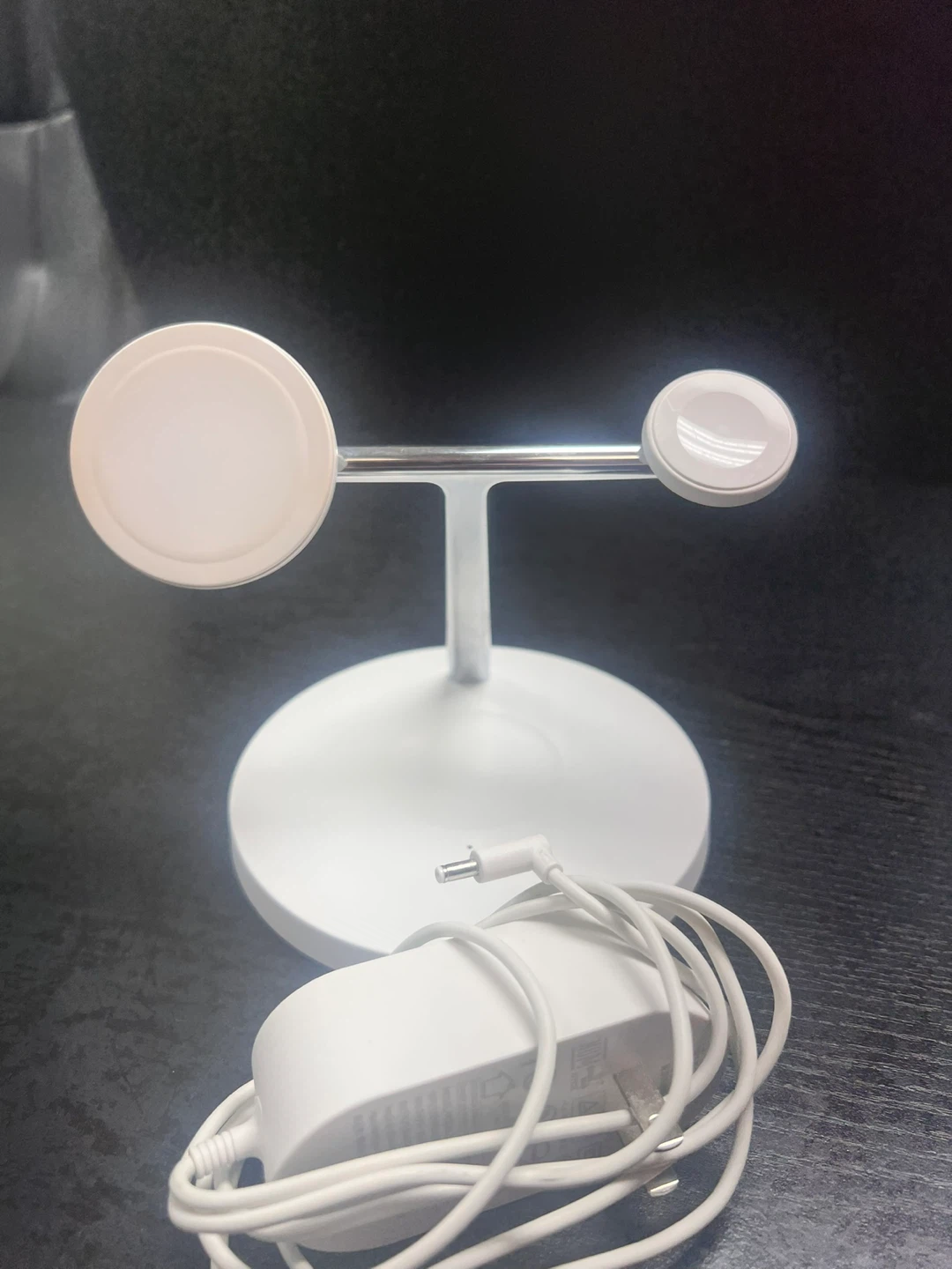 Belkin Boost Charge Pro 3 in 1 Wireless Charger with MagSafe