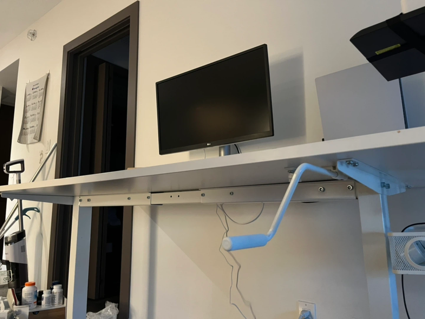 Ikea Trotten Standing Desk with Crank handle - photo 2