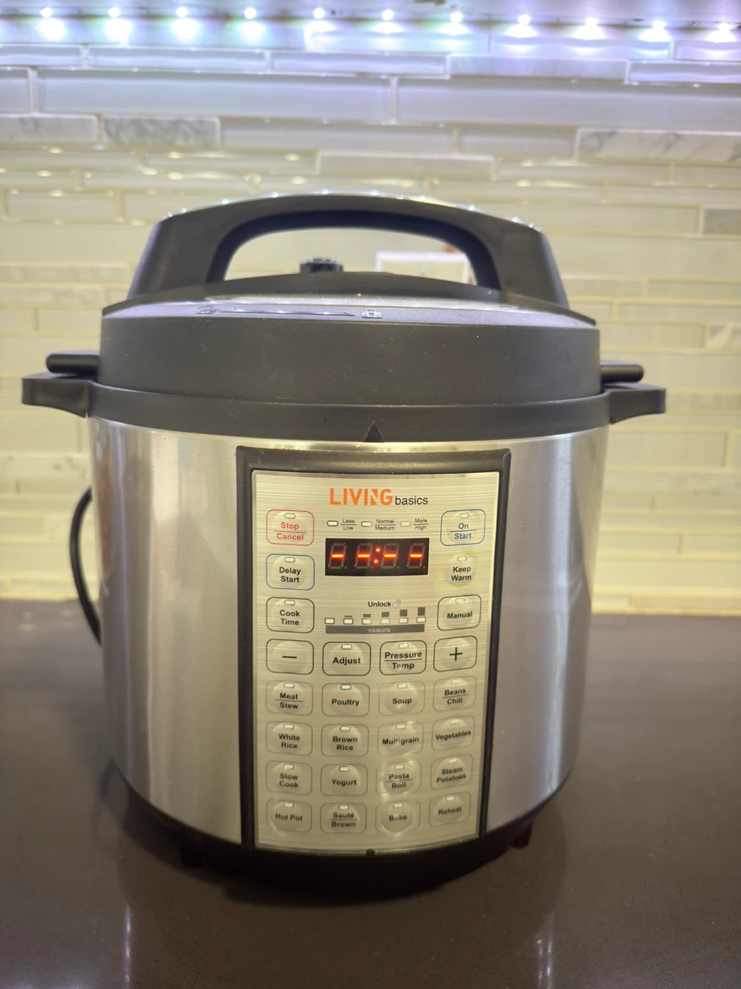 LIVING basics Multi-Function Electric Pressure Cooker