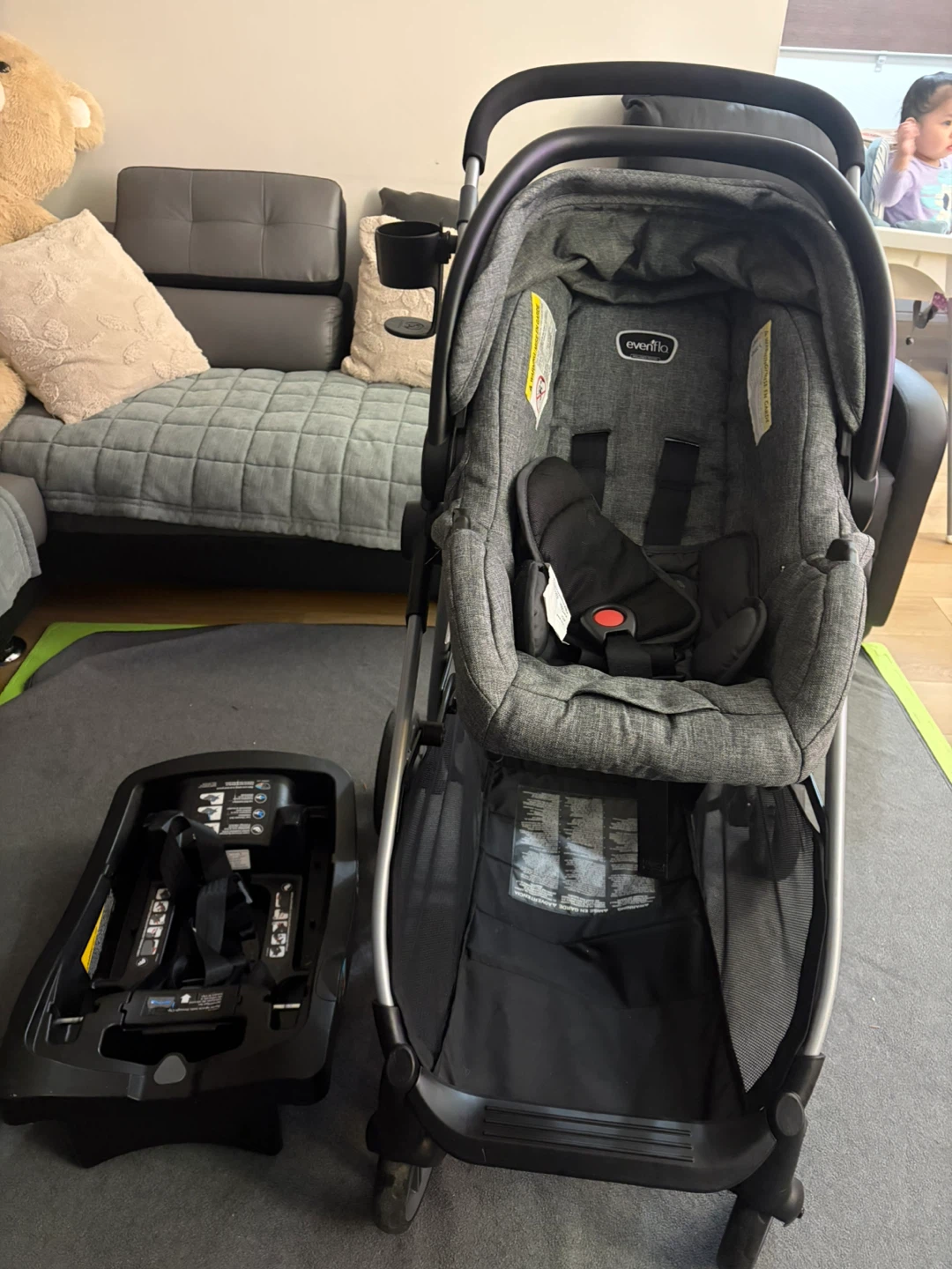 Evenflo Stroller and Car Seat Travel System - photo 5