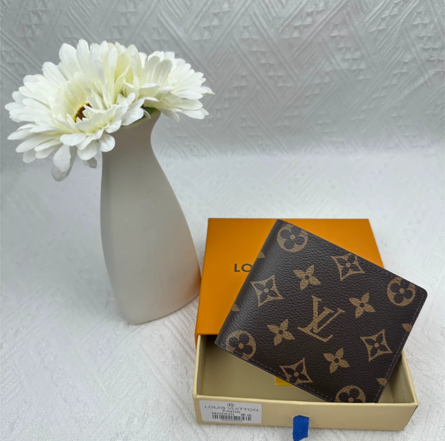 Louis Vuitton Bifold Wallet Monogram Canvas