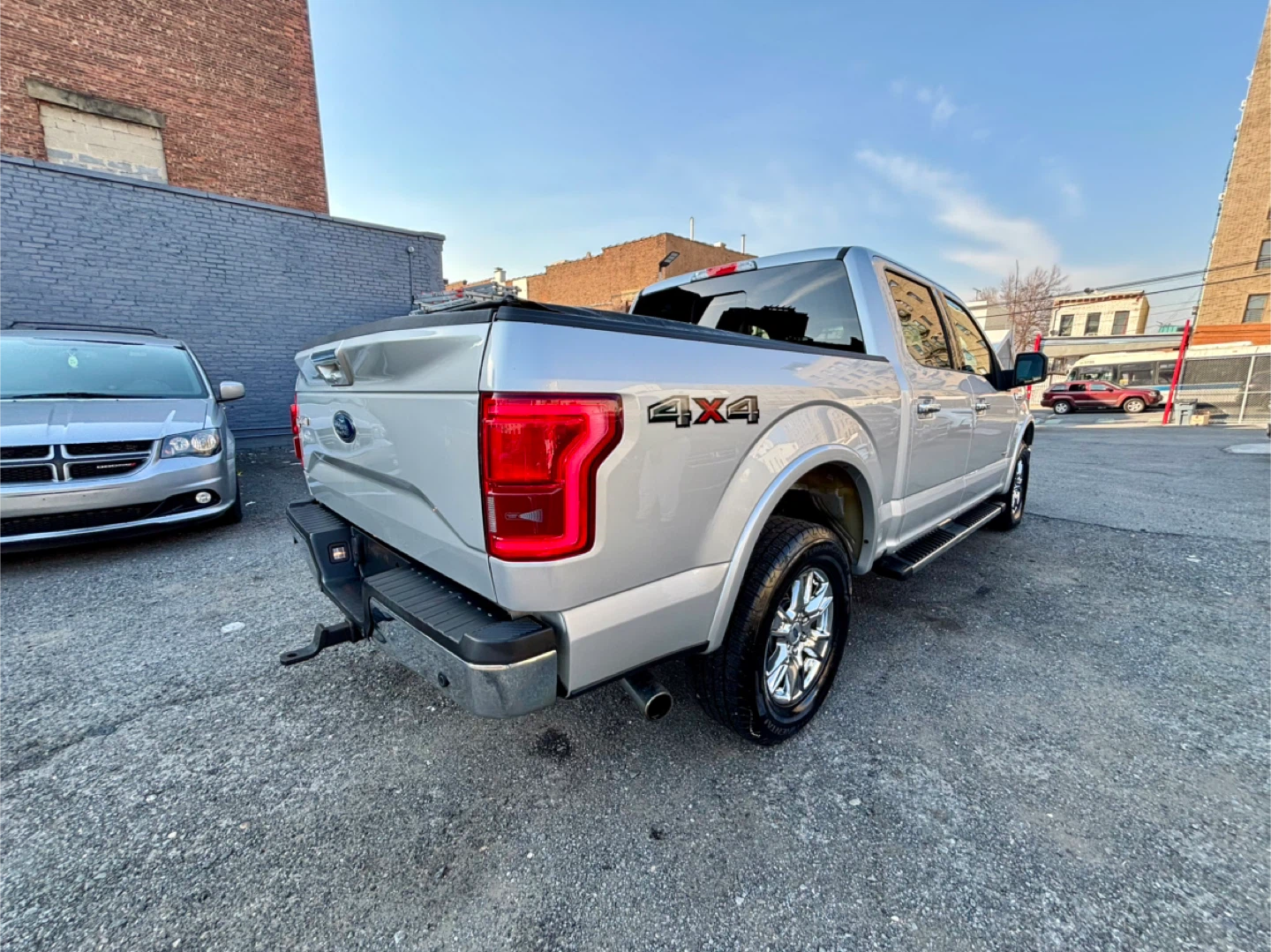 Ford F-150 4x4 LARIAT 2016 123,940 Miles - photo 4