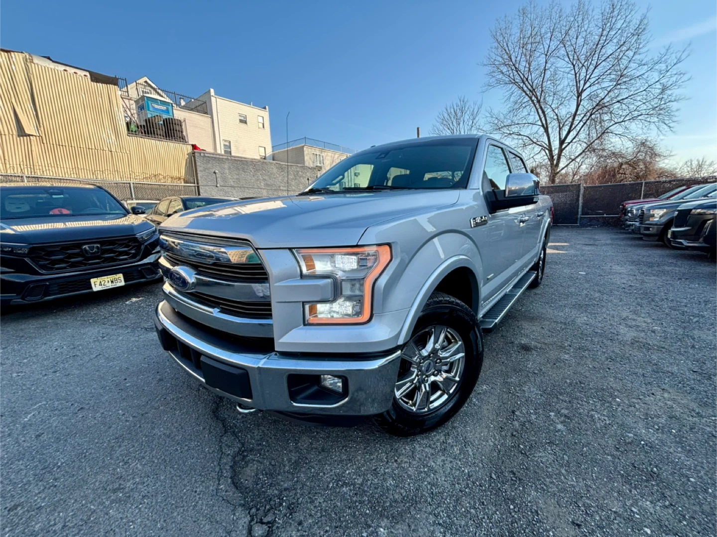 Ford F-150 4x4 LARIAT 2016 123,940 Miles