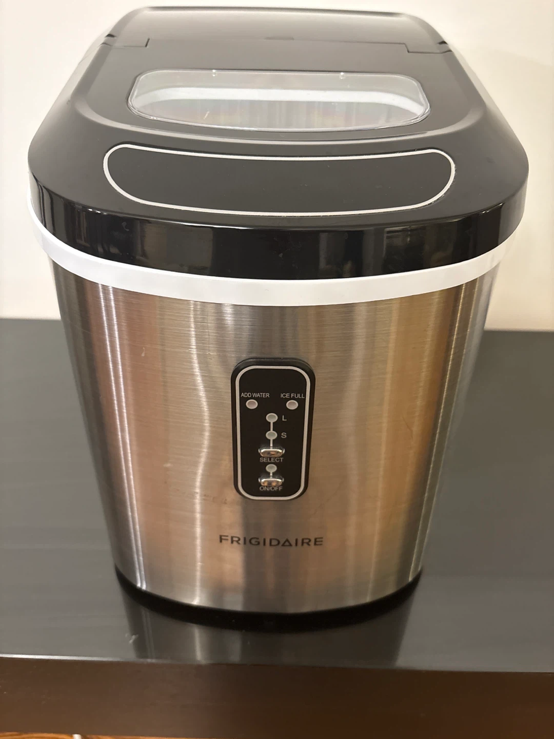 Frigidaire Portable Countertop Ice Maker