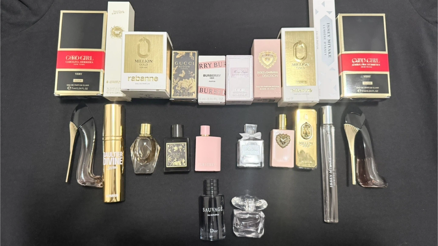 Assorted Women's and Men's Mini Perfume Collection - photo 3