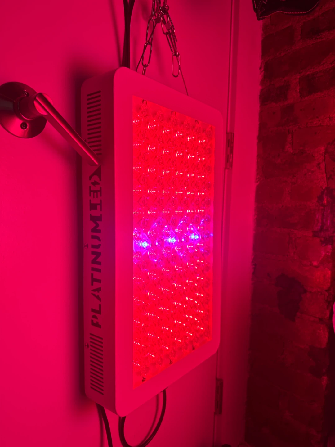 Platinum LED Bio 450 Red Light Therapy Panel - photo 2