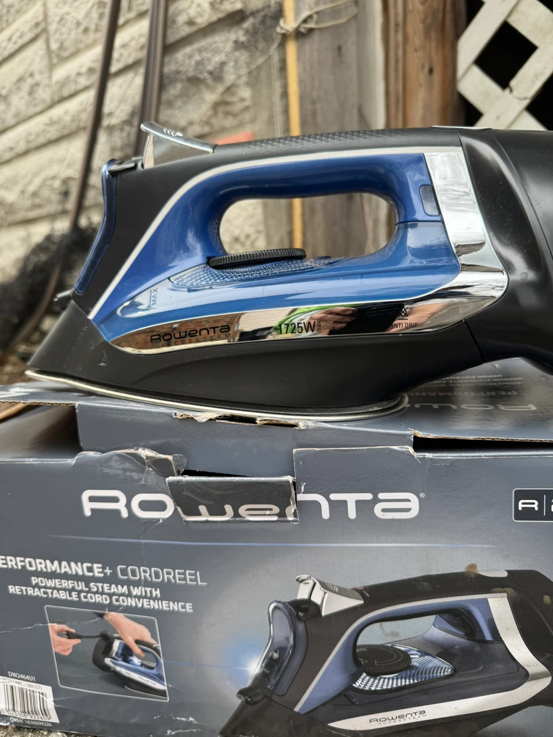 Rowenta Performance+ Cordreel Steam Iron 1725W