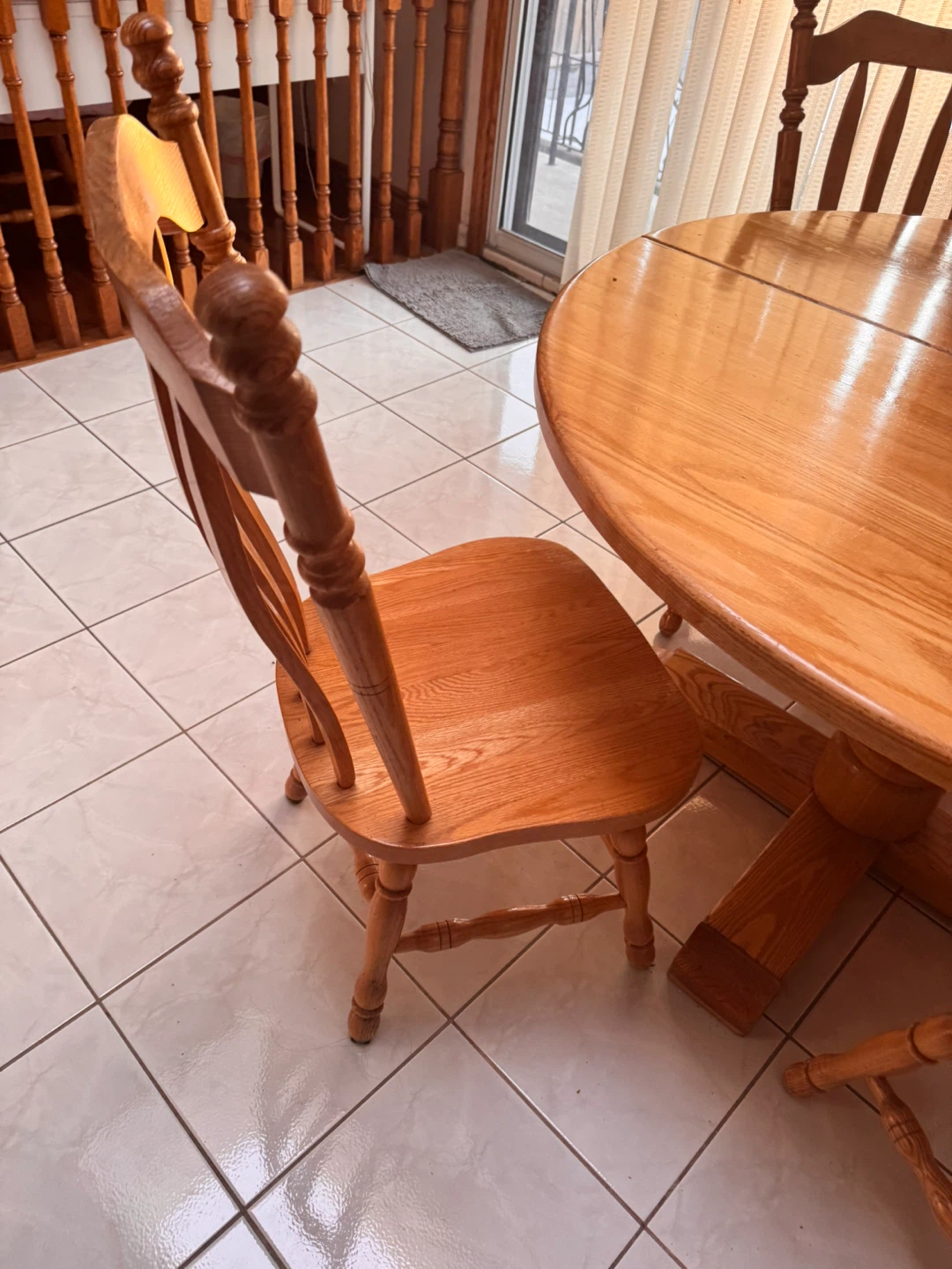 Wooden Dining Table and 4 Chairs Set - photo 3