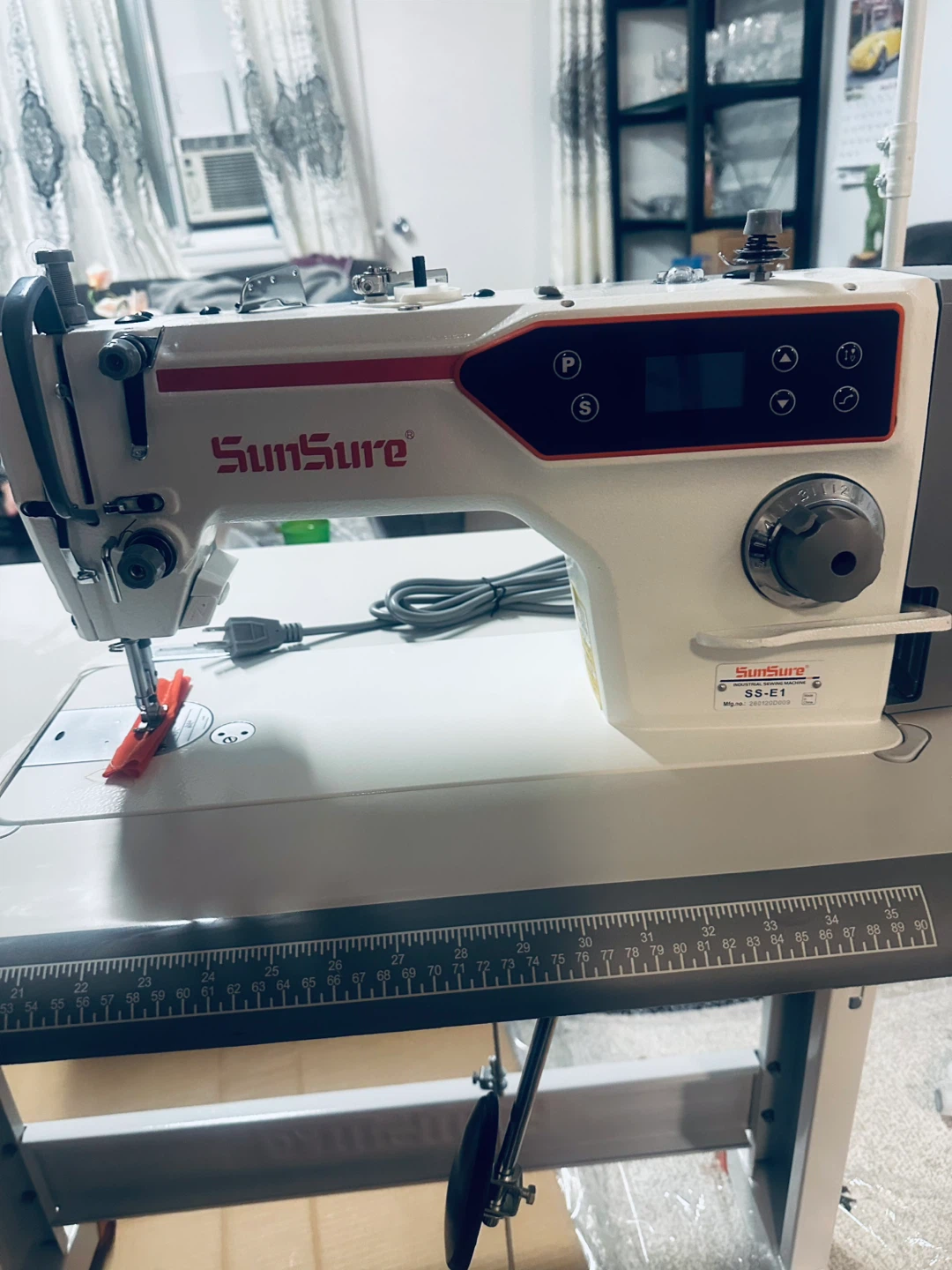 SunSure SS-E1 Industrial Sewing Machine - photo 5