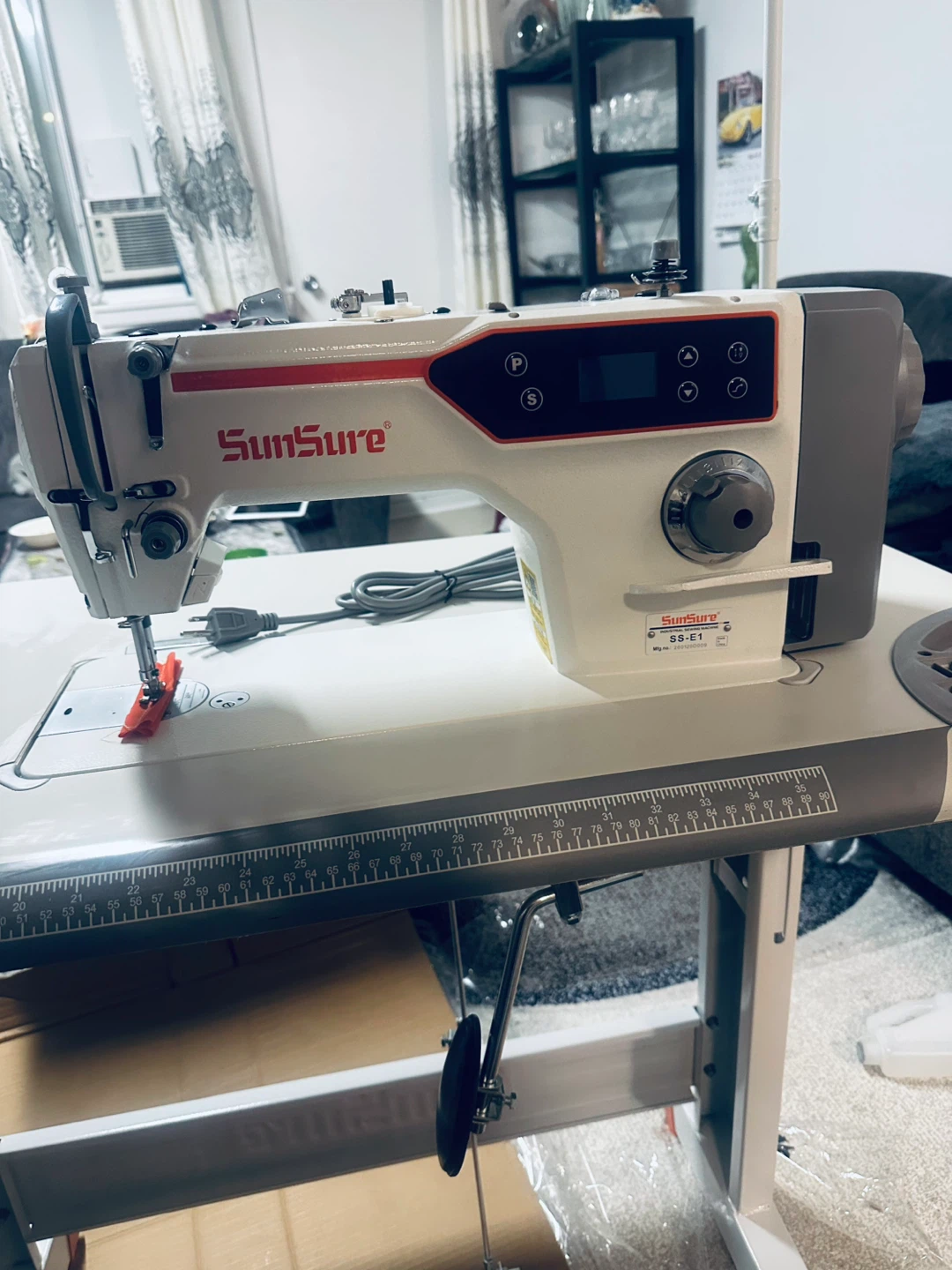 SunSure SS-E1 Industrial Sewing Machine - photo 4