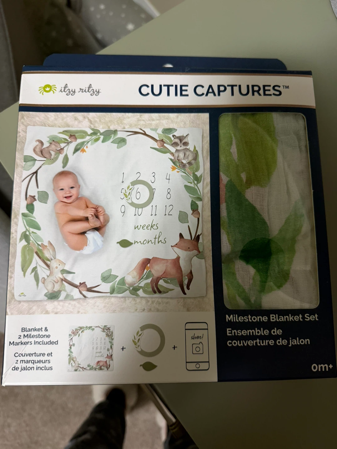 Itzy Ritzy Cutie Captures Milestone Blanket Set with Markers