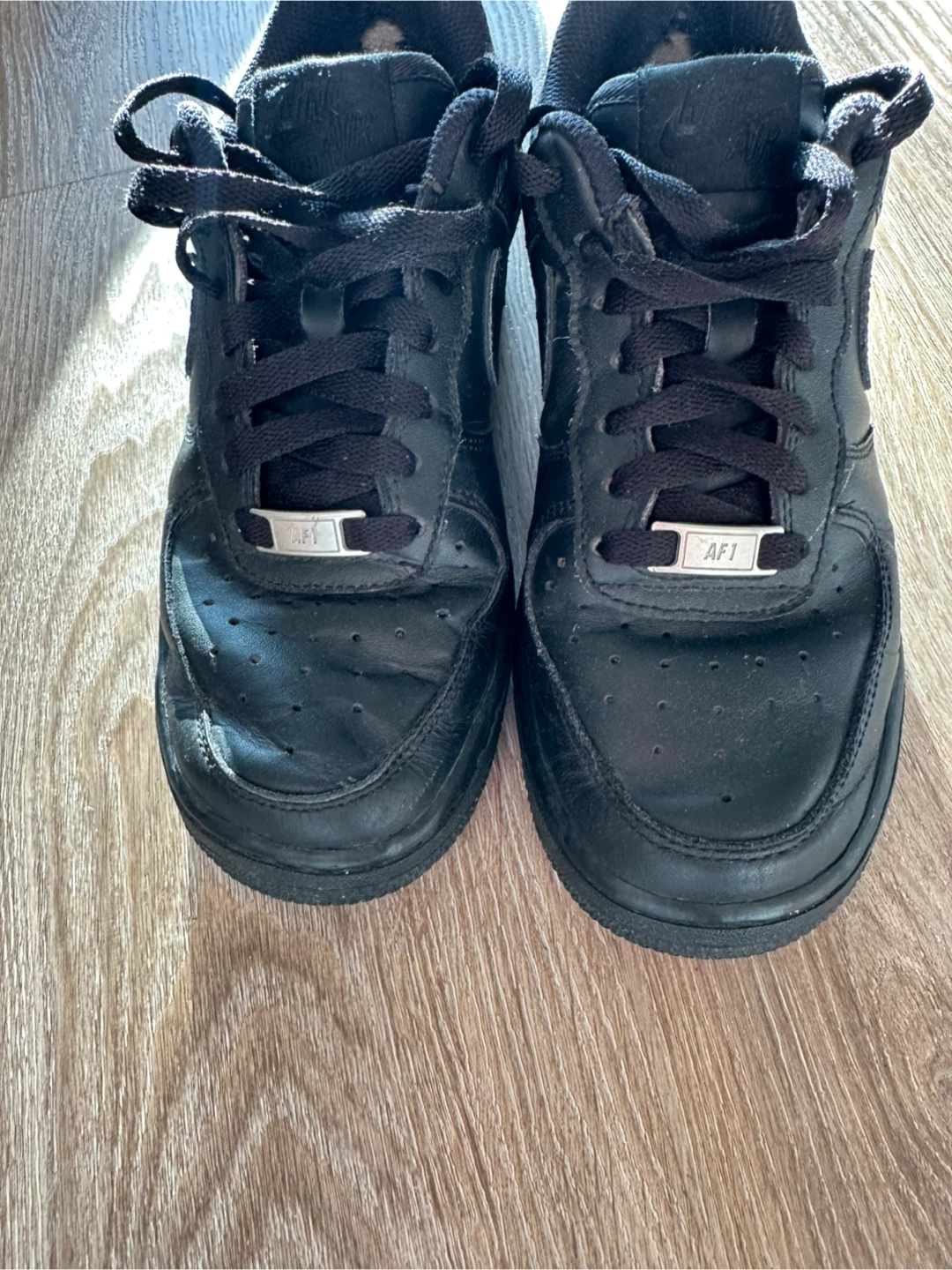 Nike Air Force 1 Men's Sneakers Size 6 - photo 2