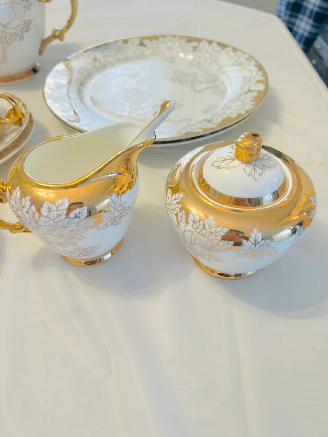 Tea Set with Teapot, Cups, and more - photo 2