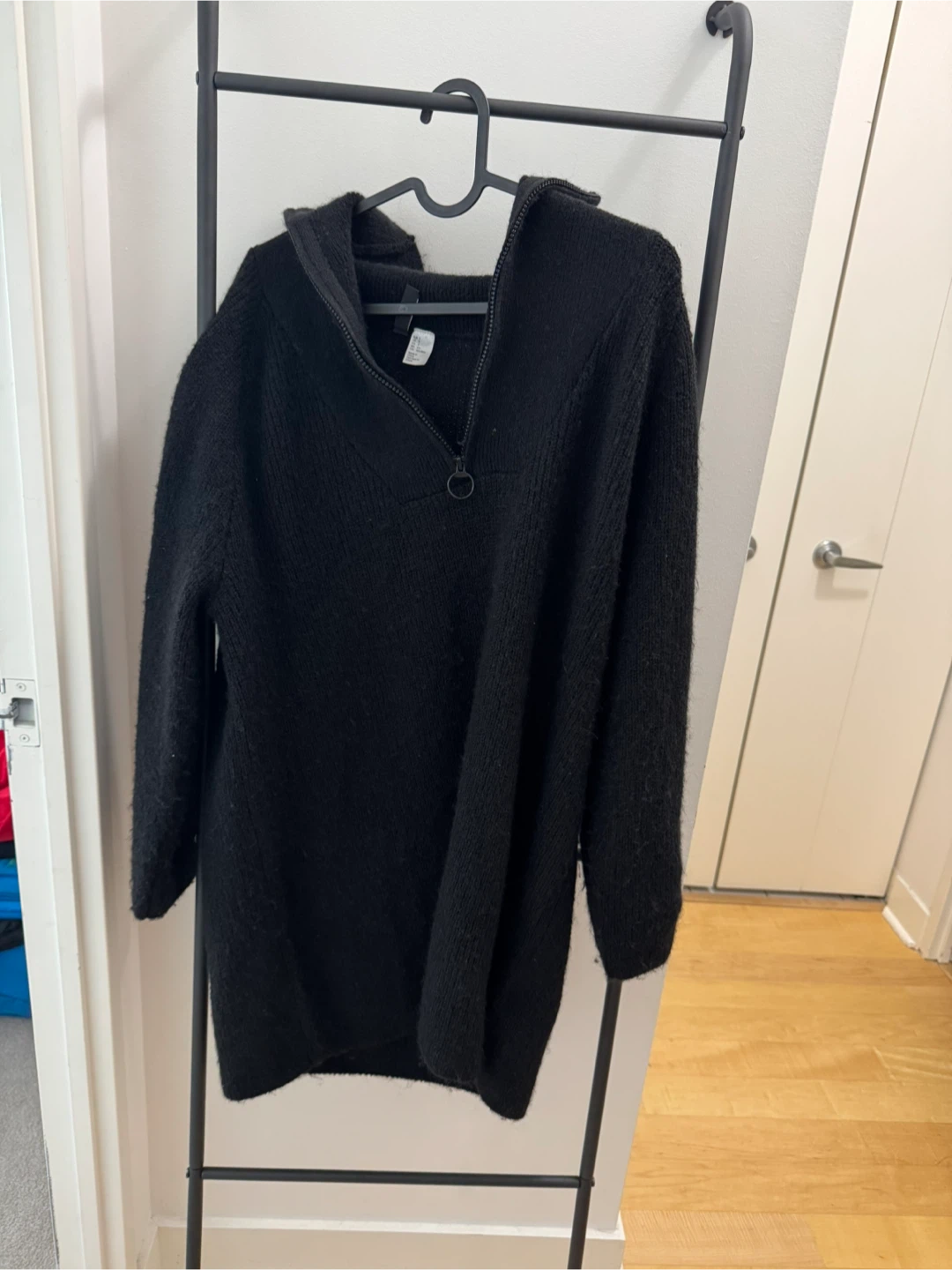 Assorted Sweaters & Jackets on Sale - photo 4