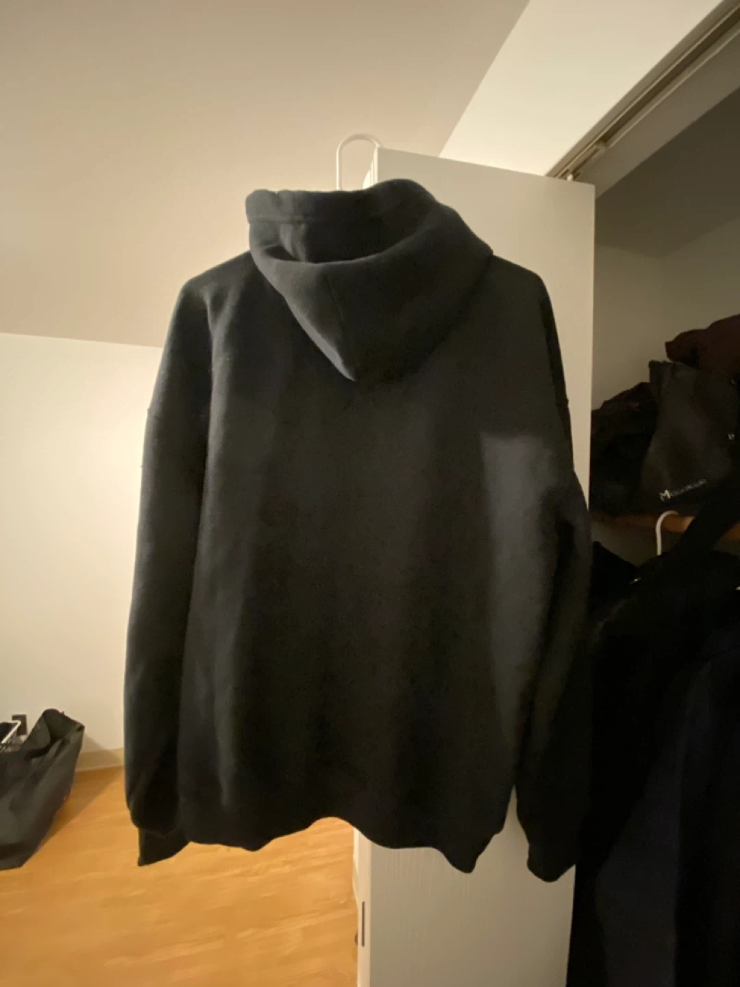 Hollister Black Hoodie - Men Medium - photo 3