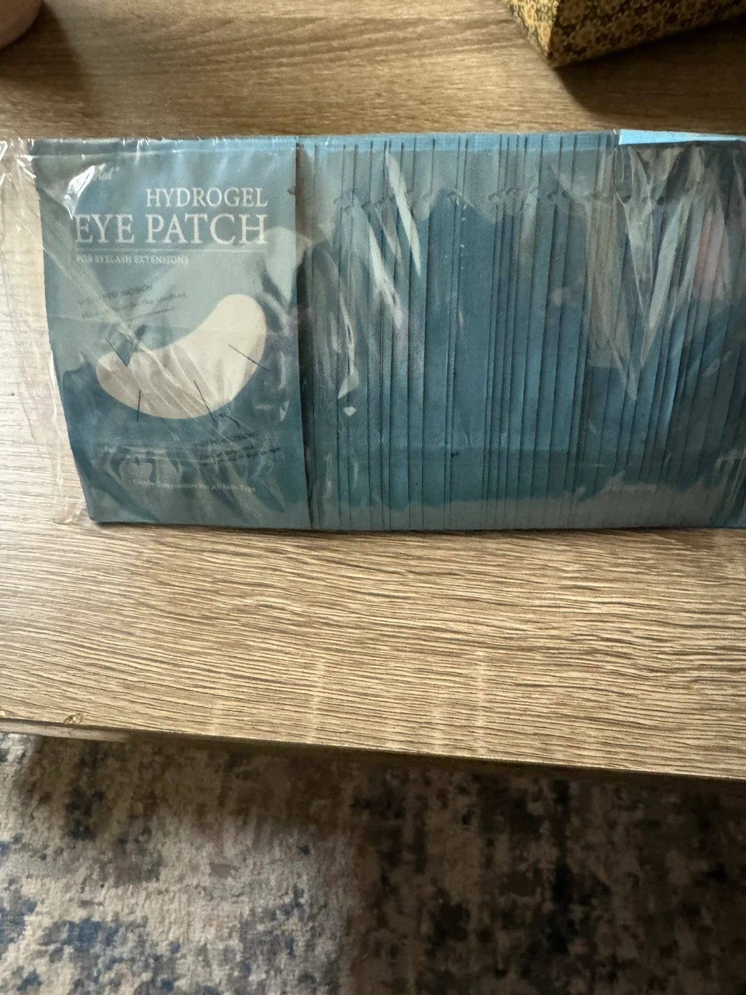 Hydrogel Eye Patch for Eyelash Extensions 🥕