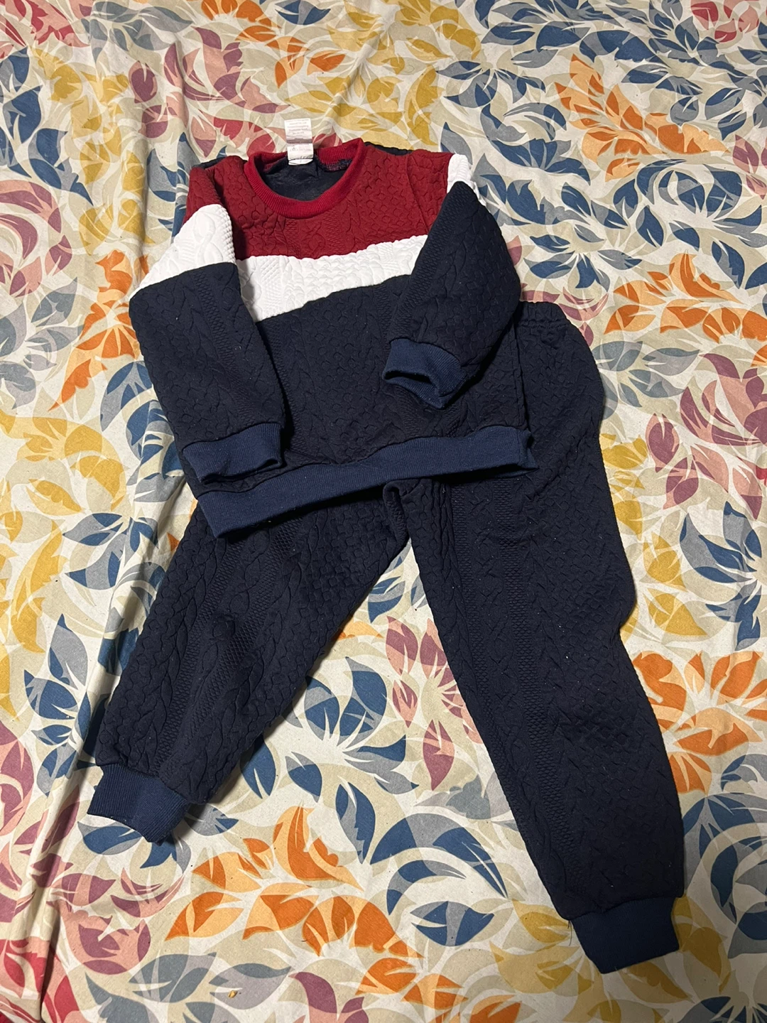 Children's Quilted Sweatshirt and Pants Set