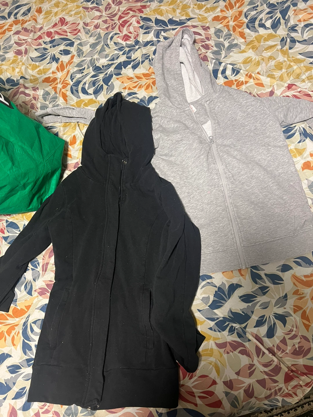 Bundle of Hoodies and Sleepwear - photo 2