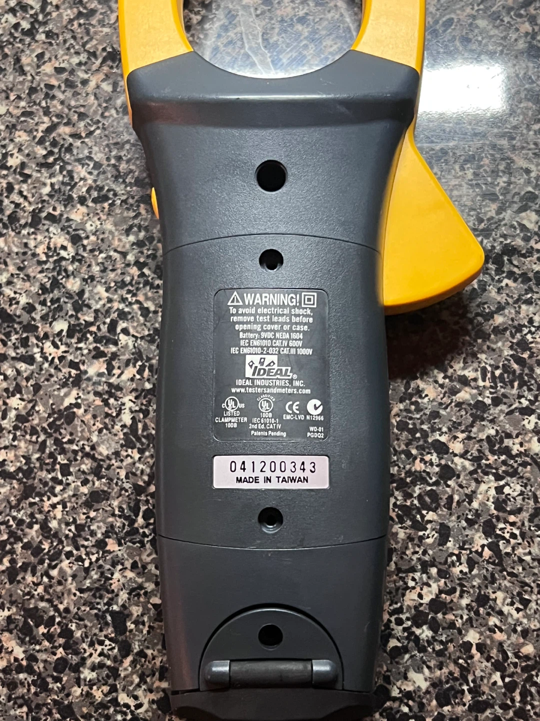 IDEAL 61-774 True RMS Clamp Meter - photo 3