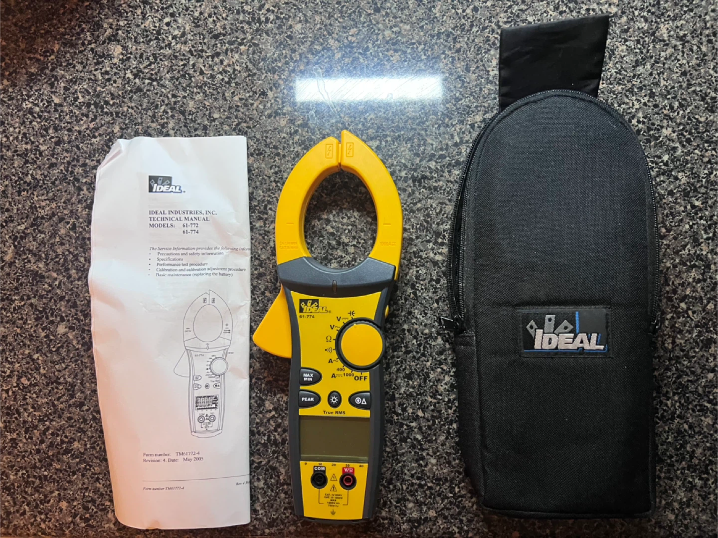 IDEAL 61-774 True RMS Clamp Meter - photo 2