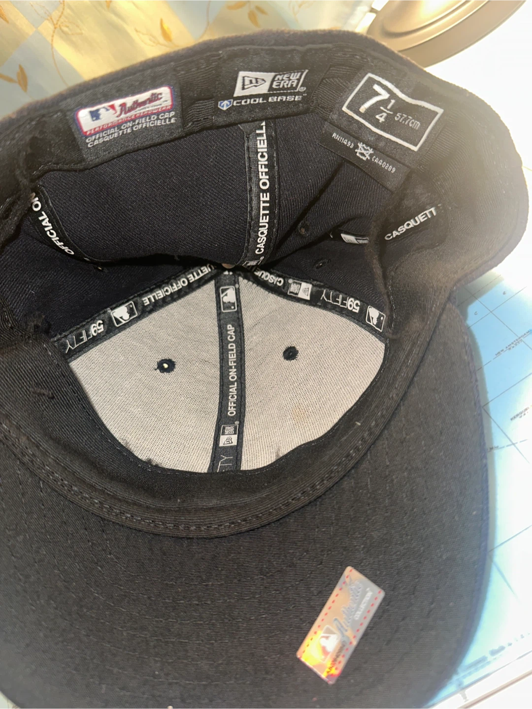 New Era New York Yankees Fitted Cap Size 7 1/4 - photo 2