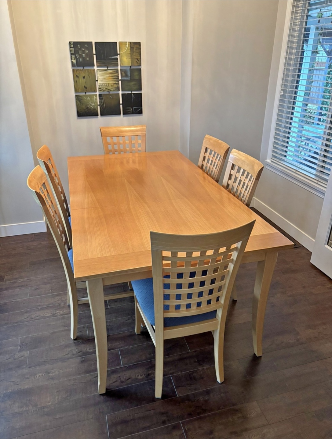 Can deliver—Solid wood extendable table and 6 matching chairs