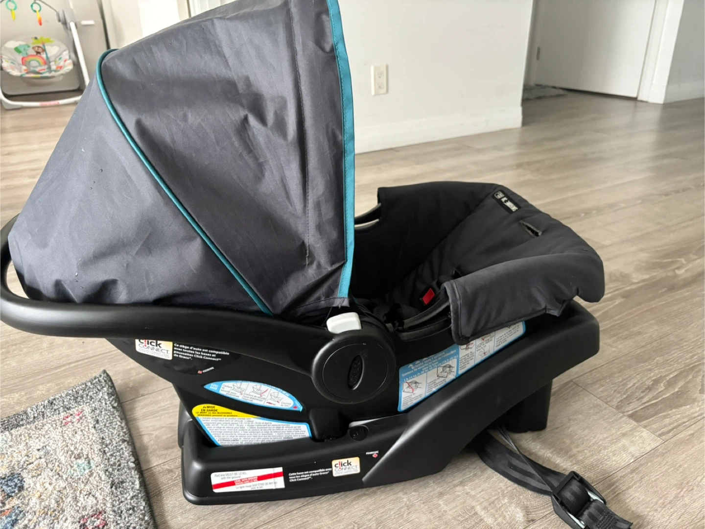 Graco SnugRide 30 Infant Car Seat