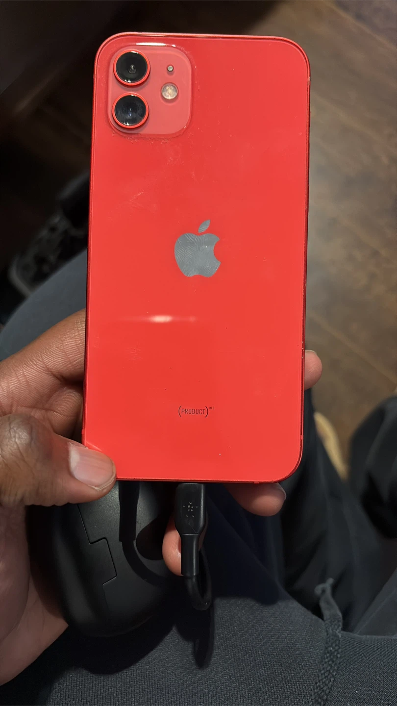 Apple iPhone 12 - Red