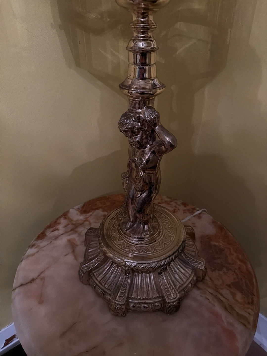 2 Vintage Cherub Figurine Table Lamp with Tinted Glass Shade - photo 3