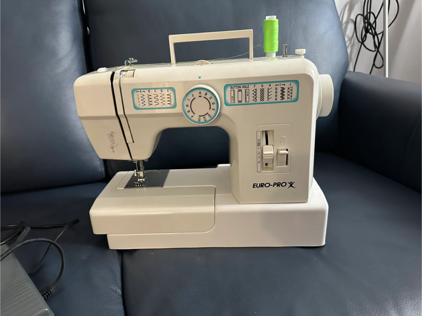EURO-PRO X Sewing Machine with Foot Pedal - photo 2