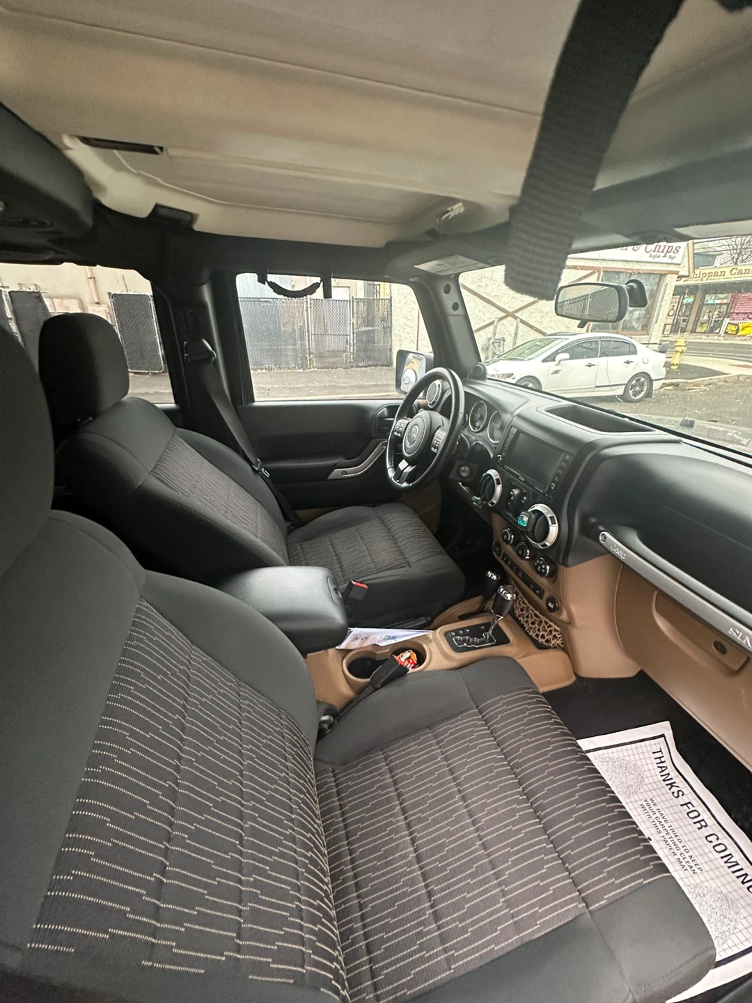 Black Jeep Wrangler 4-Door - photo 5