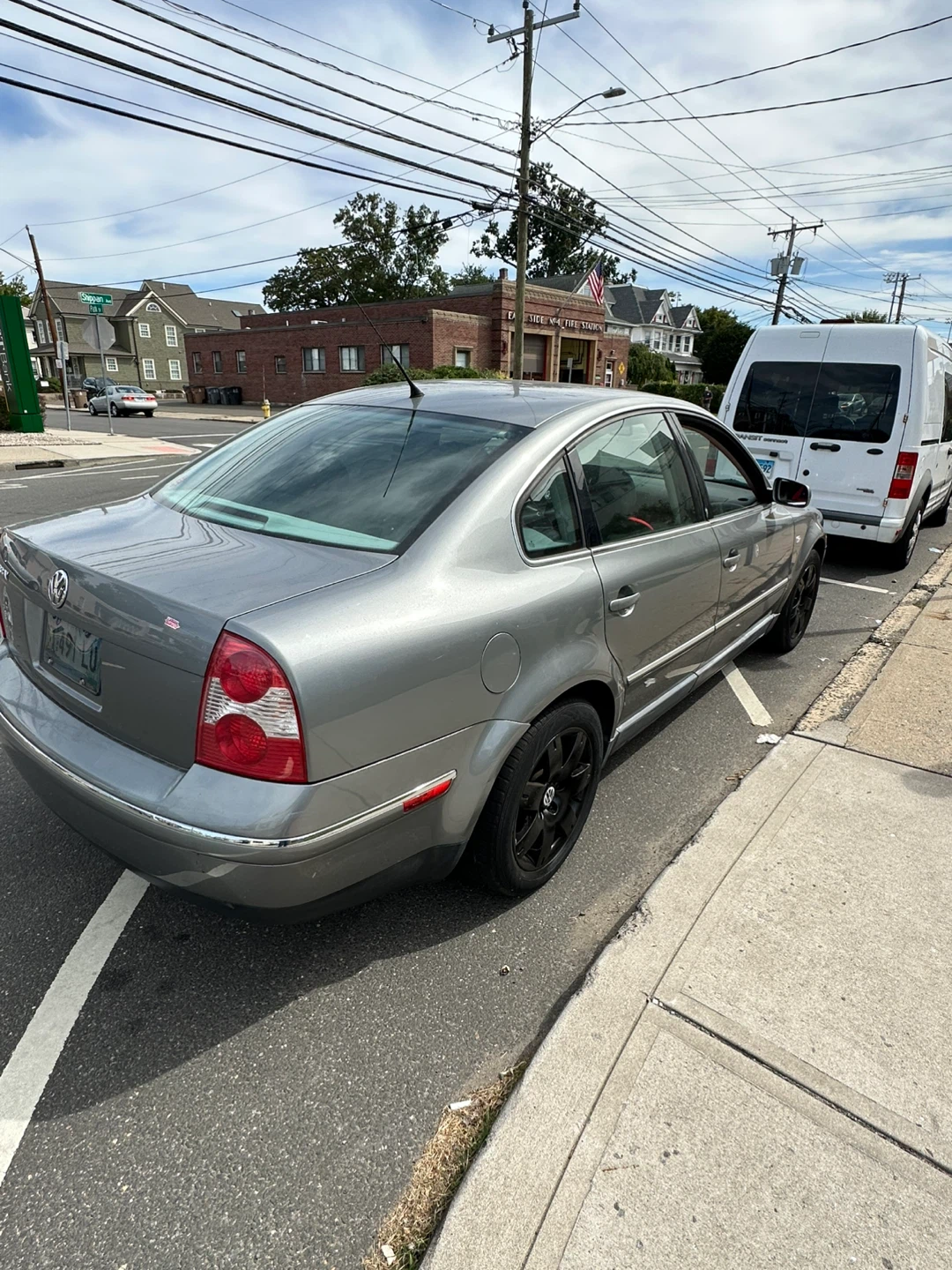 Volkswagen Passat Sedan - photo 4