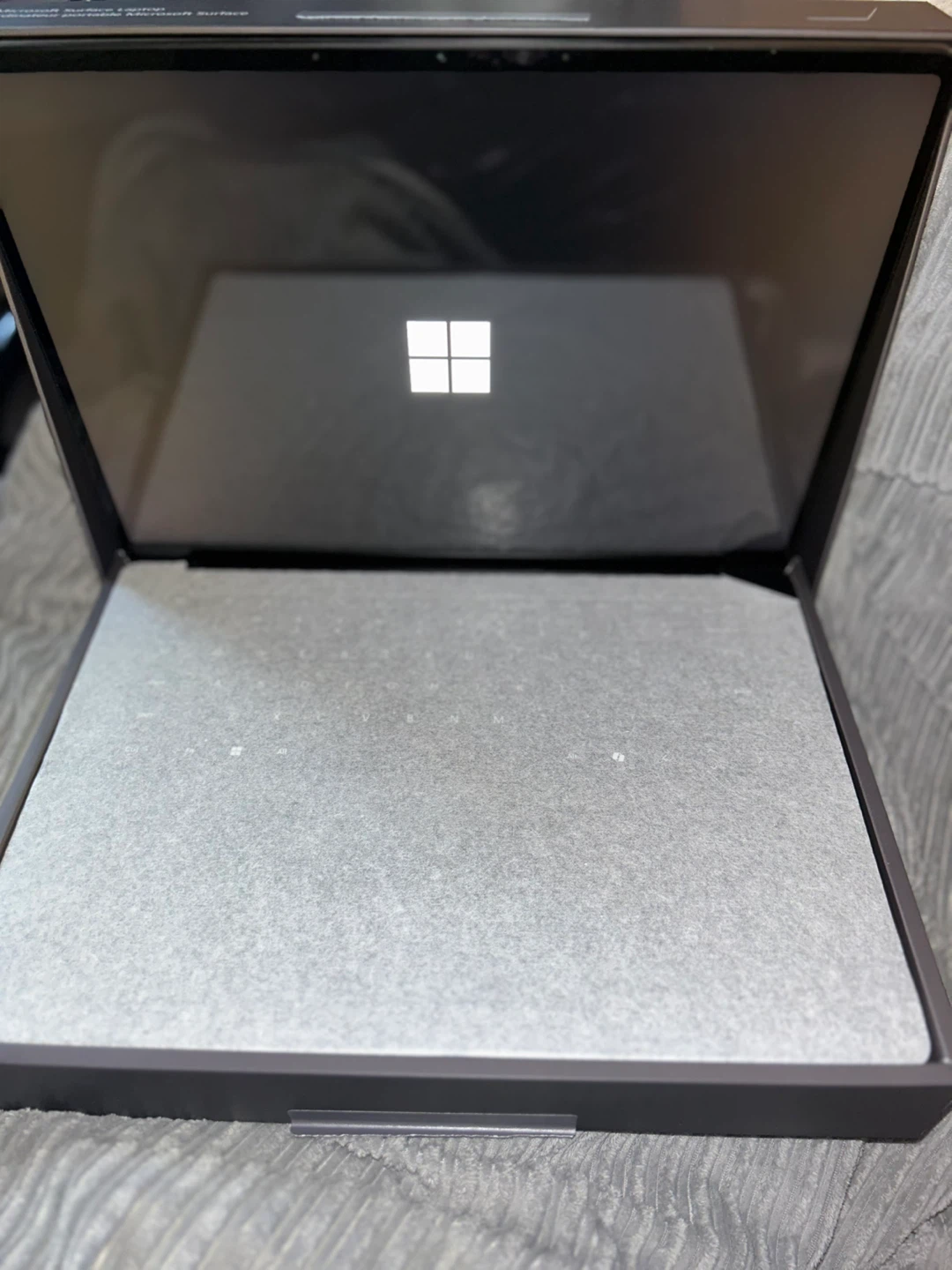 Microsoft Surface Laptop 15” (NEW) – 16GB RAM, 1TB SSD - photo 3