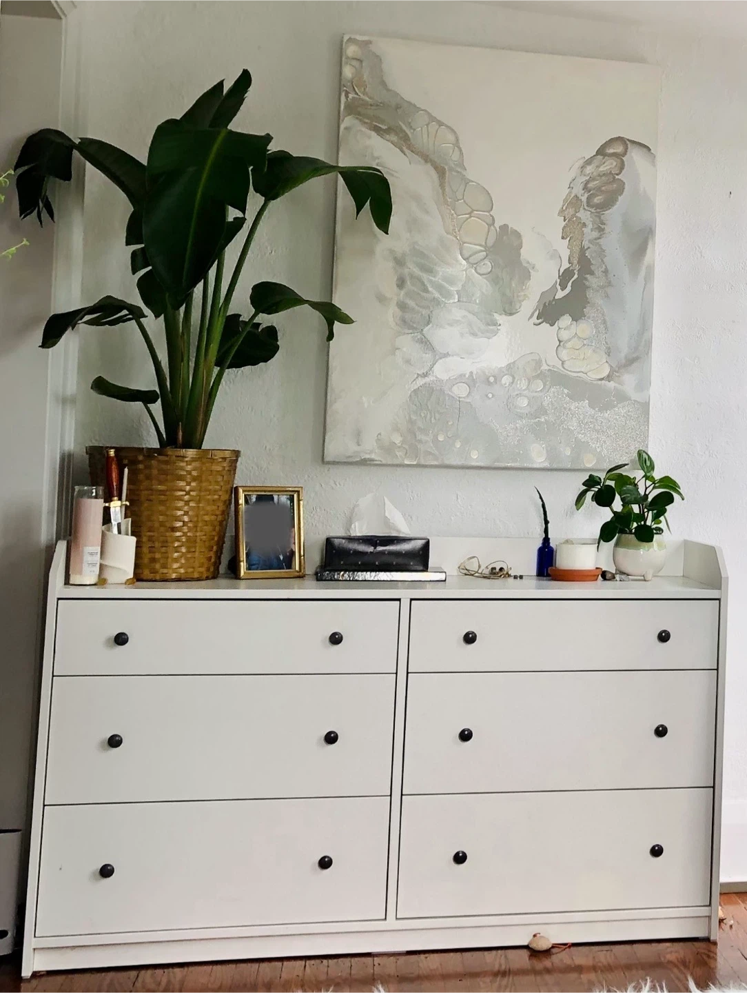 White Six-Drawer Dresser