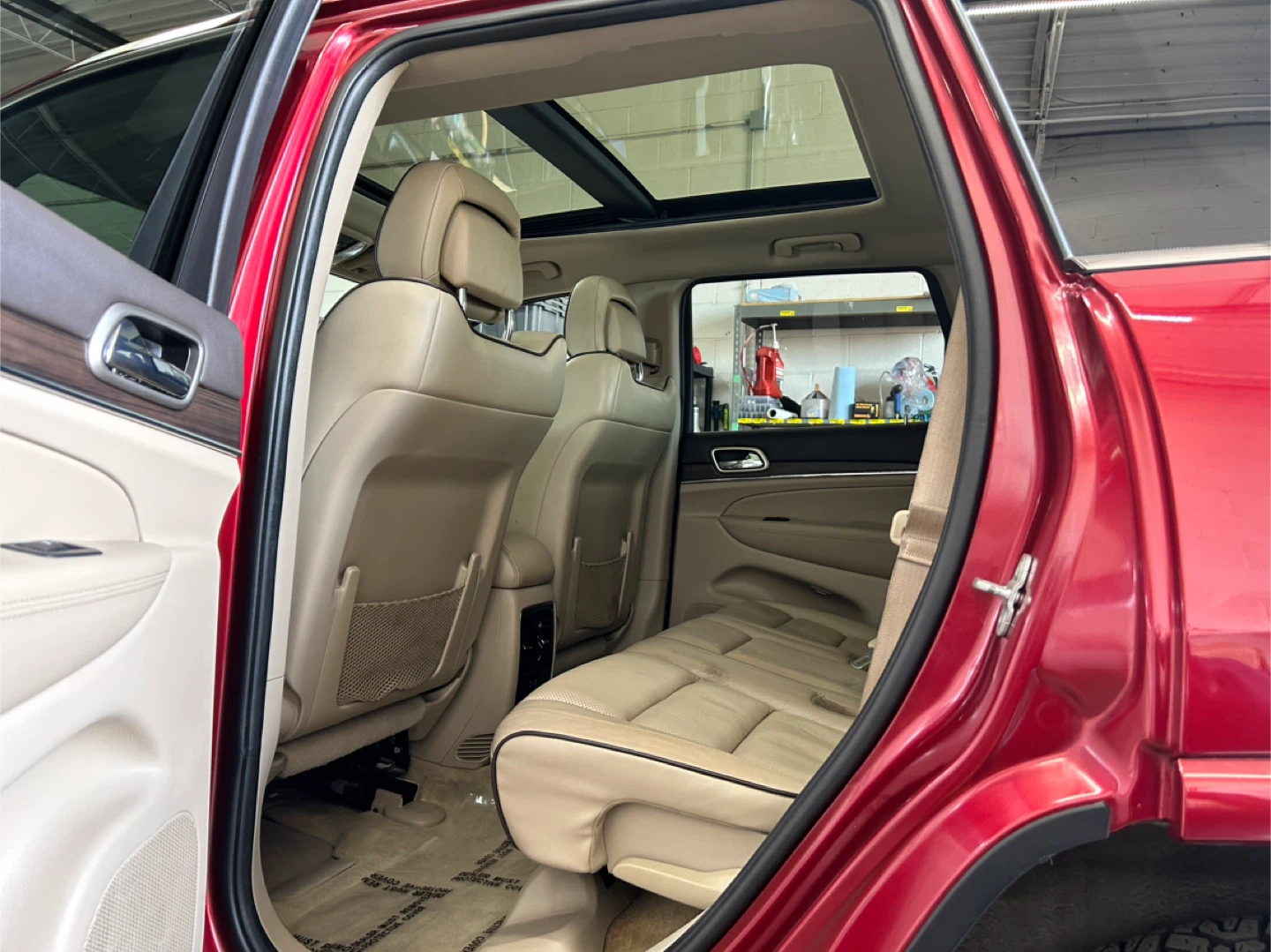 2014 Jeep Grand Cherokee Overland Red - photo 5