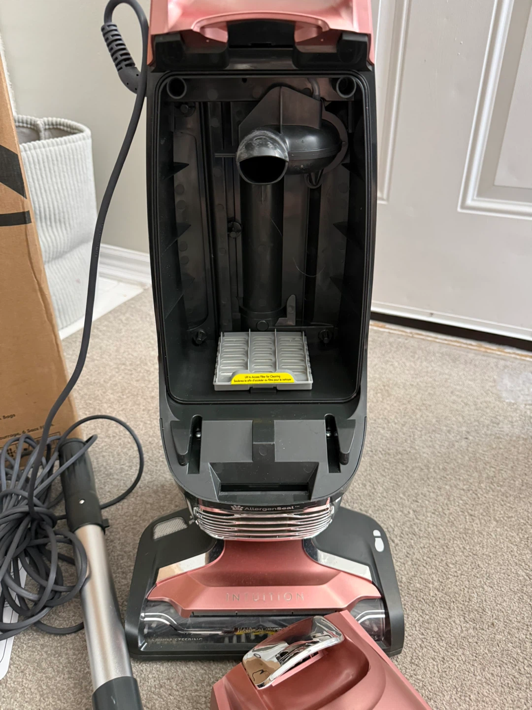 Kenmore Bagged Upright Vacuum, Broken Clip - photo 4