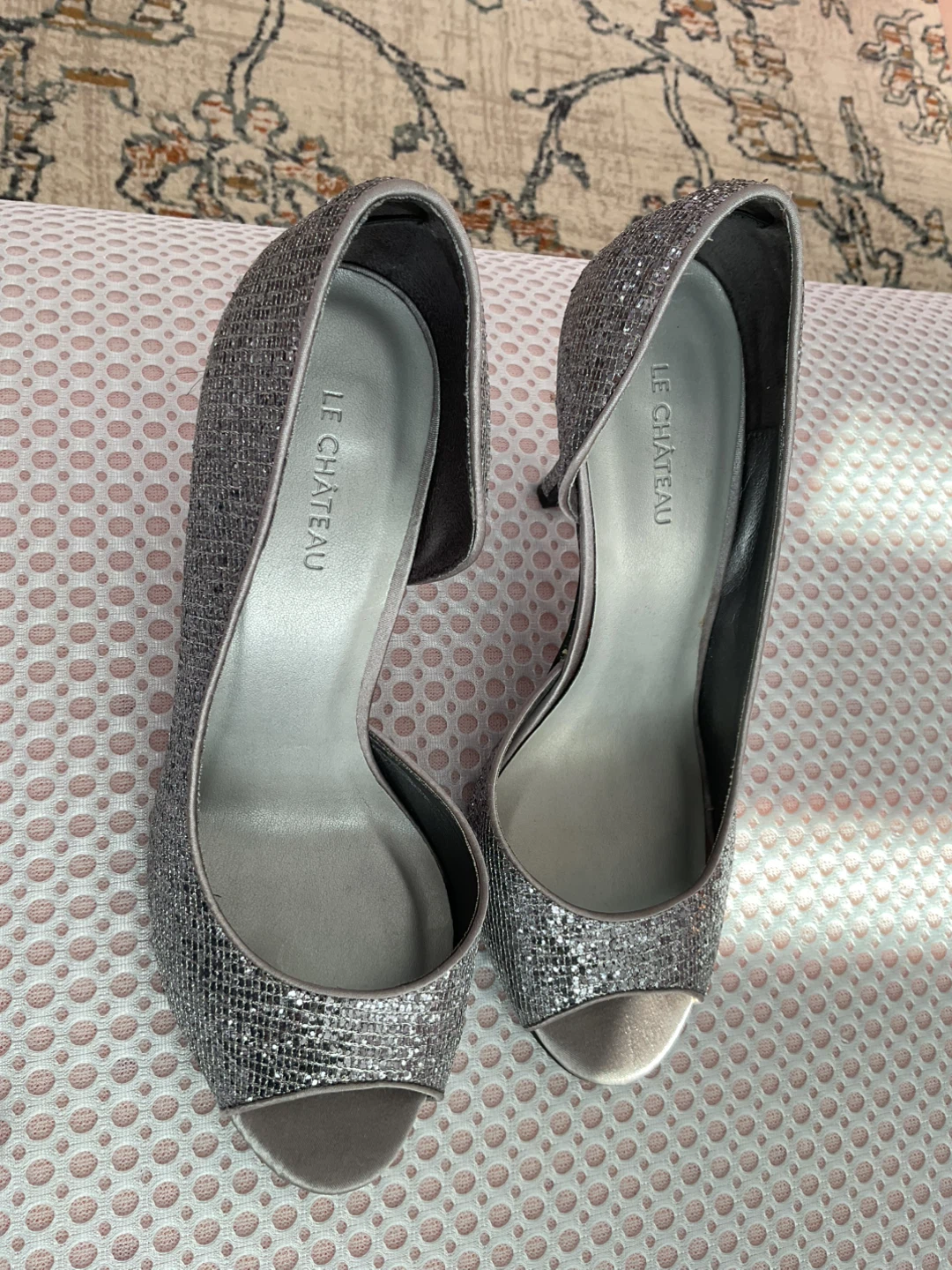 J. Renee & Le Chateau Heels - photo 2