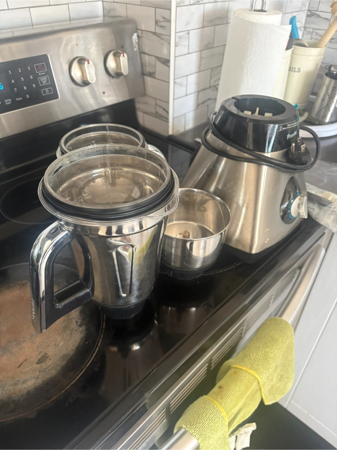 Preethi Mixer Grinder with 3 Jars - photo 3