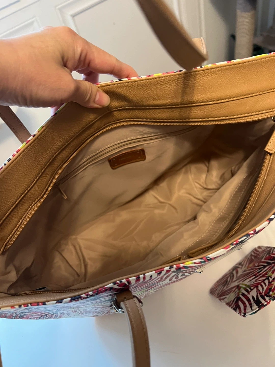 Nine West Tote Bag with Pouch - photo 4