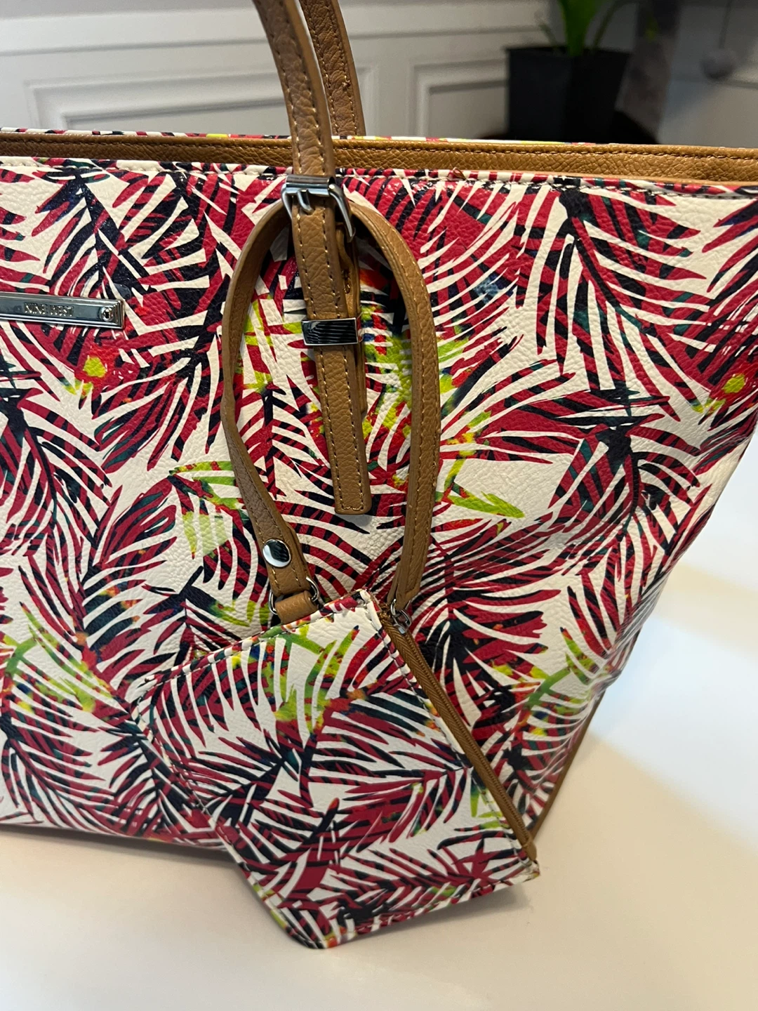Nine West Tote Bag with Pouch - photo 3