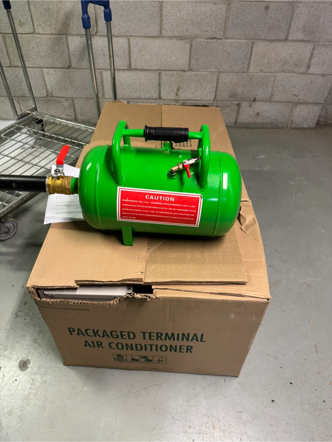 AIR TIRE BEAD SEATER 5 Gallon Green