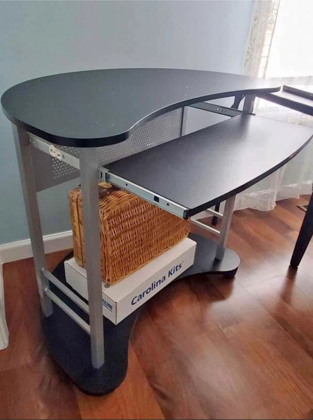Carolina Kits Mobile Computer Desk with Keyboard Tray