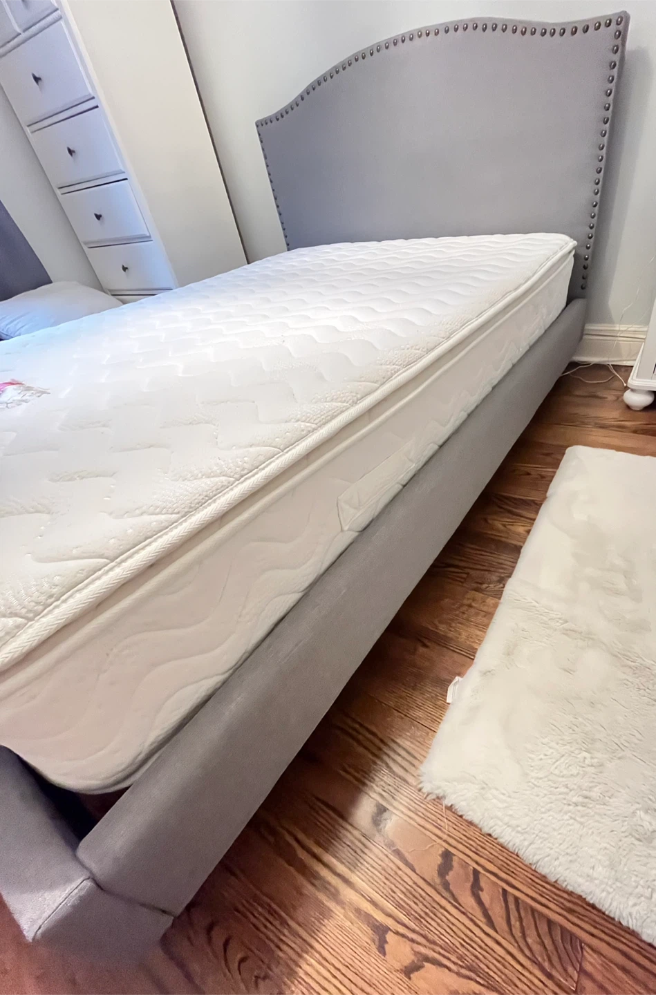 Structube Calais Upholstered Double Bed - photo 4