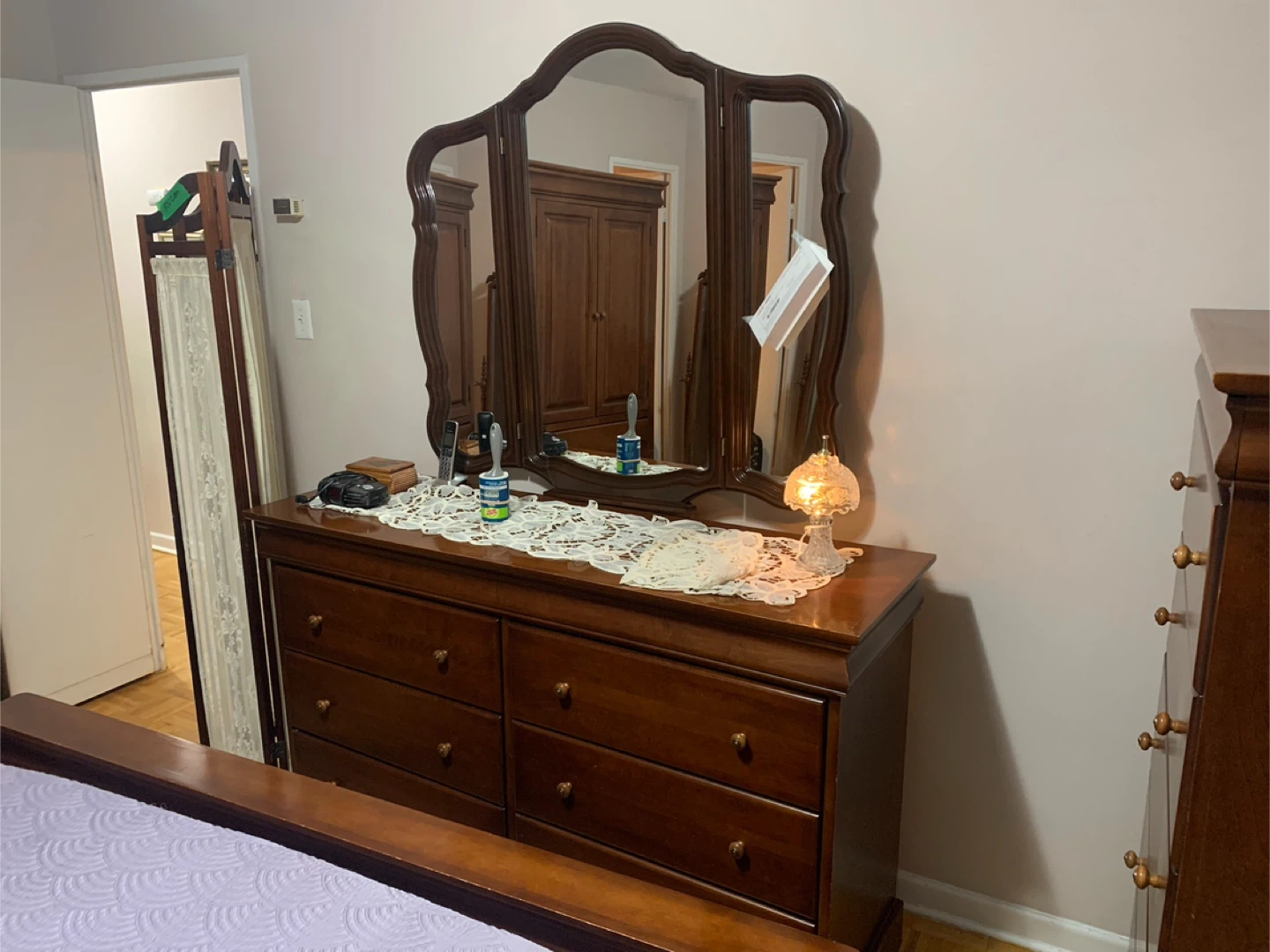 Tuesday! Solid Wood 9-Piece Bedroom Set - photo 2