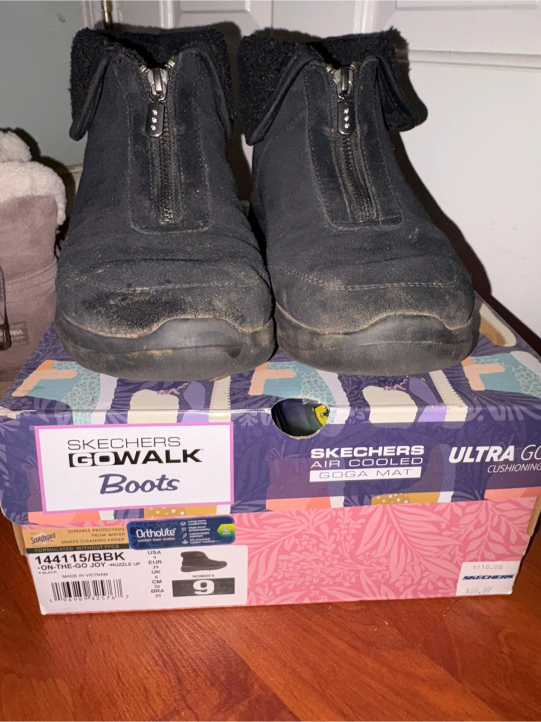 Skechers Go Walk Boots Size 9